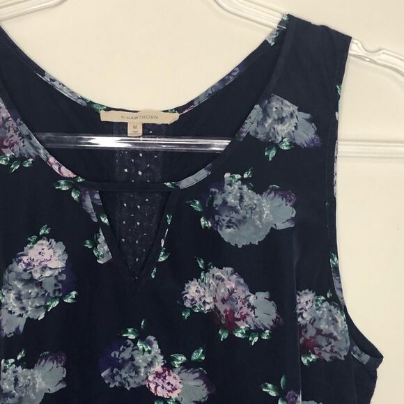 41 Hawthorn Blue Floral Key Hole Tank Top - Picture 2 of 5